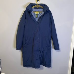 Cabela's Navy Blue Hooded Parka